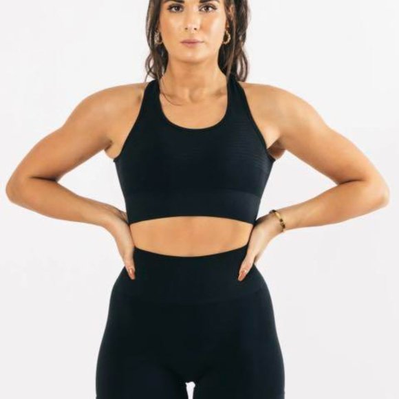 Alphalete Vault Sports Bra XS - Picture 5 of 16